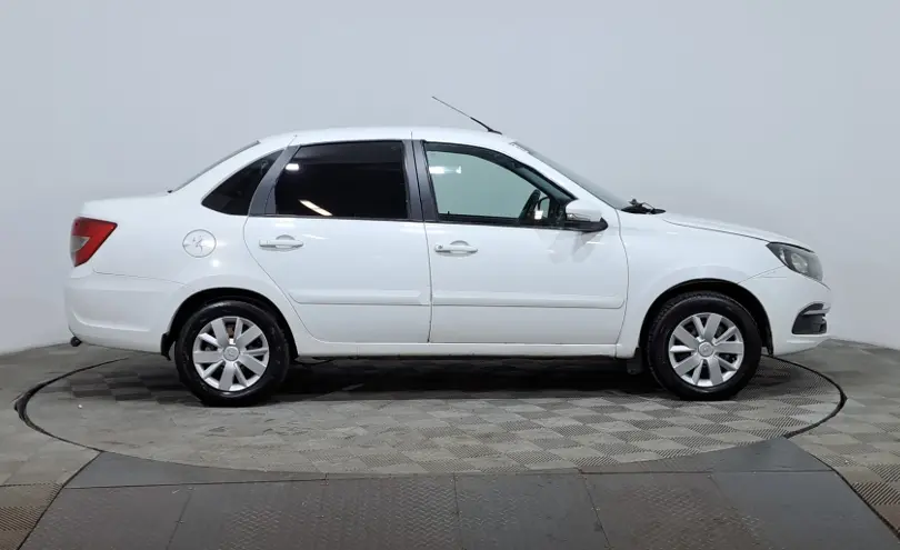 LADA (ВАЗ) Granta 2019 года за 2 790 000 тг. в Астана фото 4