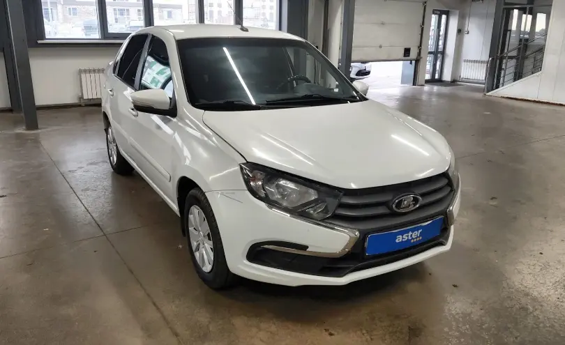 LADA (ВАЗ) Granta 2019 года за 2 790 000 тг. в Астана фото 2