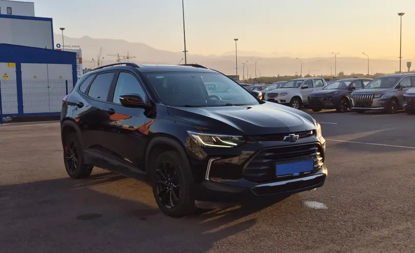 Chevrolet Tracker 2022 года за 6 790 000 тг. в Алматы фото 3