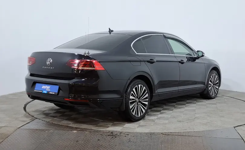 Volkswagen Passat 2022 года за 10 550 000 тг. в Астана фото 5