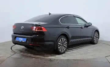 Volkswagen Passat 2022 года за 10 550 000 тг. в Астана