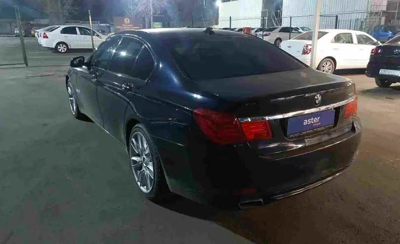 BMW 7 серии 2009 года за 5 990 000 тг. в Астана фото 4