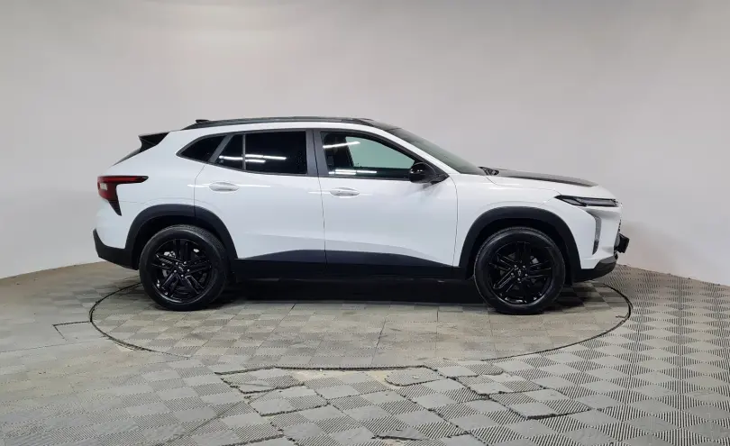 Chevrolet Trax 2024 года за 7 990 000 тг. в Алматы фото 4