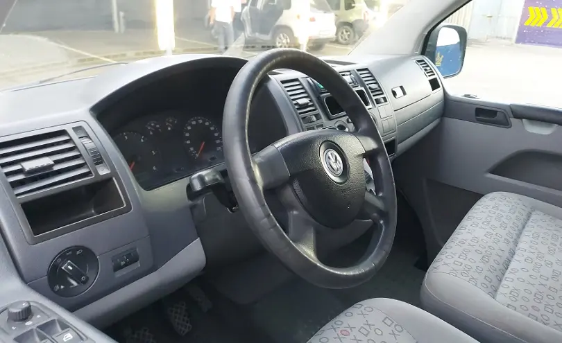 Volkswagen Caravelle 2007 года за 7 200 000 тг. в Алматы фото 5