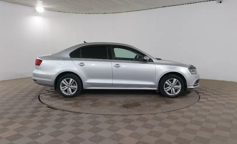Volkswagen Jetta 2017 года за 5 985 000 тг. в Шымкент фото 4