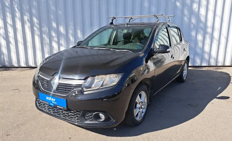 Renault Sandero 2015 года за 2 700 000 тг. в Алматы фото 1