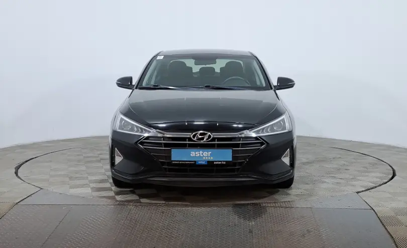 Hyundai Elantra 2019 года за 7 990 000 тг. в Астана фото 2