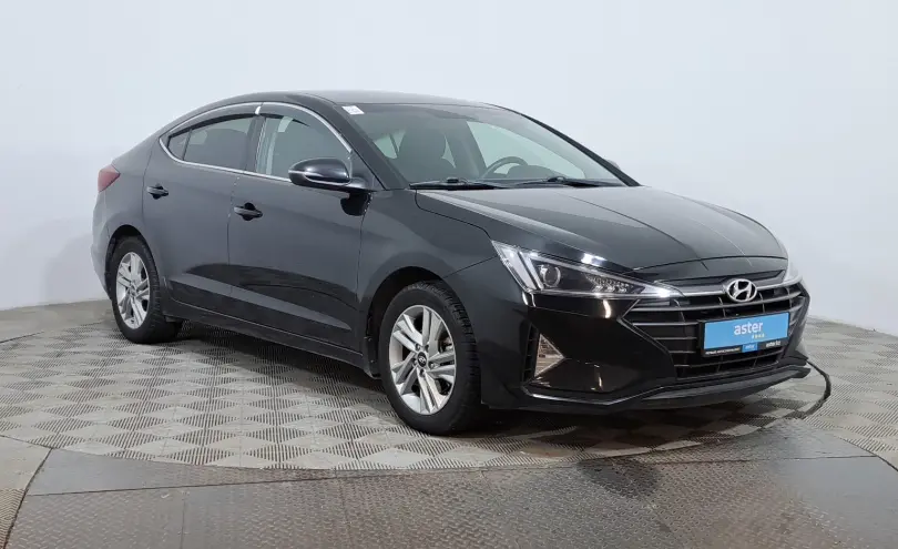 Hyundai Elantra 2019 года за 7 990 000 тг. в Астана фото 3