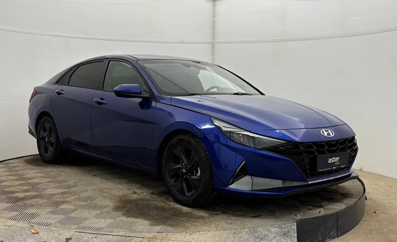 Hyundai Elantra 2022 года за 7 990 000 тг. в Актобе фото 3