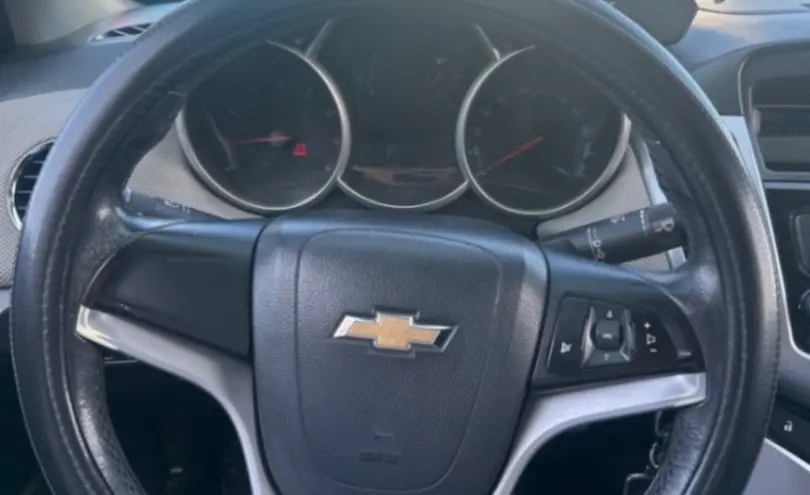 Chevrolet Cruze 2011 года за 2 990 000 тг. в Алматы фото 5