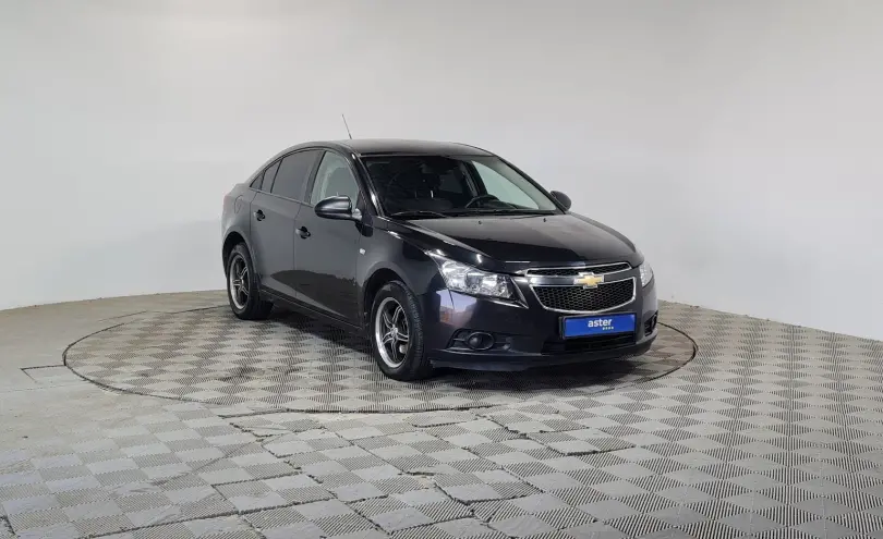 Chevrolet Cruze 2011 года за 2 990 000 тг. в Алматы фото 3