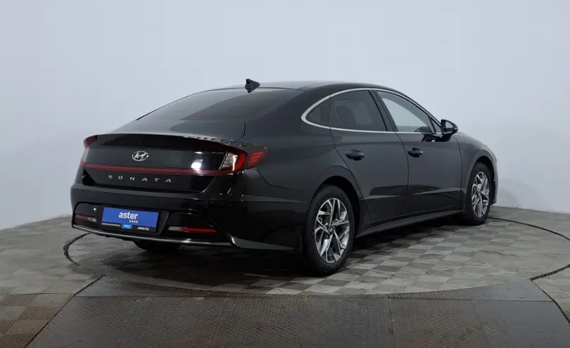 Hyundai Sonata 2022 года за 9 790 000 тг. в Астана фото 5