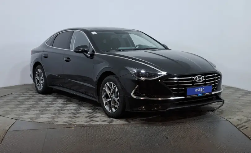 Hyundai Sonata 2022 года за 9 790 000 тг. в Астана фото 3