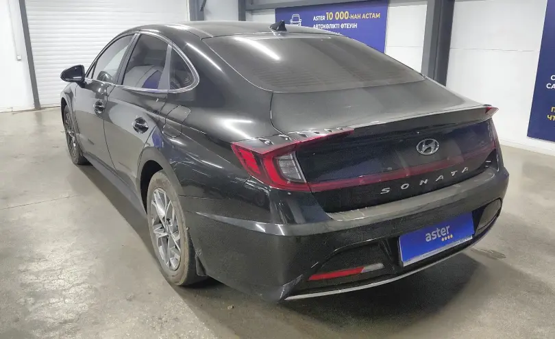 Hyundai Sonata 2022 года за 9 790 000 тг. в Астана фото 4