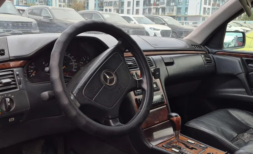 Mercedes-Benz E-Класс 1999 года за 2 290 000 тг. в Алматы фото 5
