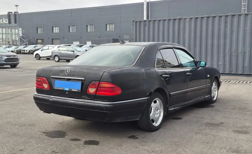 Mercedes-Benz E-Класс 1999 года за 2 290 000 тг. в Алматы фото 5