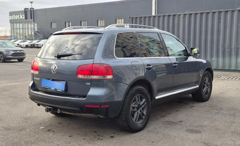 Volkswagen Touareg 2004 года за 3 490 000 тг. в Алматы фото 5