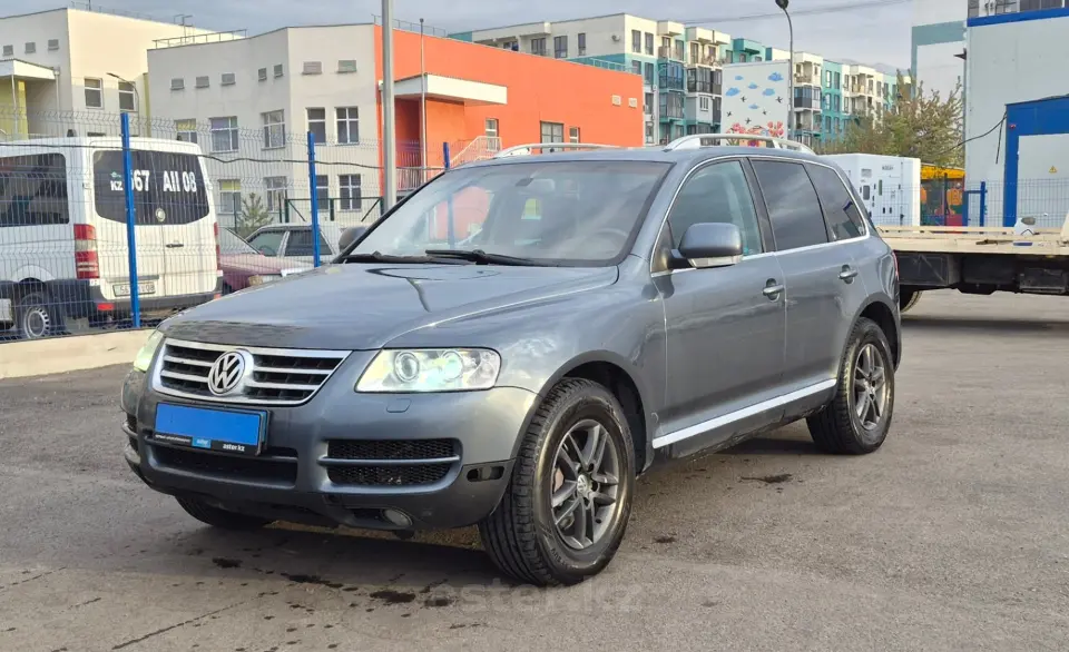 Volkswagen Touareg 2004 года за 3 490 000 тг. в Алматы