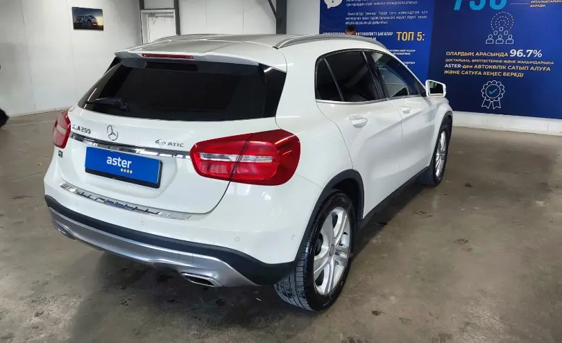 Mercedes-Benz GLA 2015 года за 8 690 000 тг. в Астана фото 3