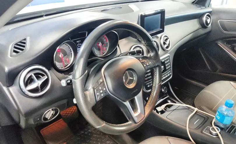Mercedes-Benz GLA 2015 года за 8 690 000 тг. в Астана фото 5