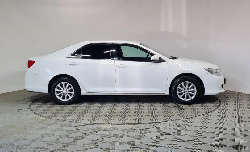 Toyota Camry 2013 года за 8 690 000 тг. в Алматы фото 4