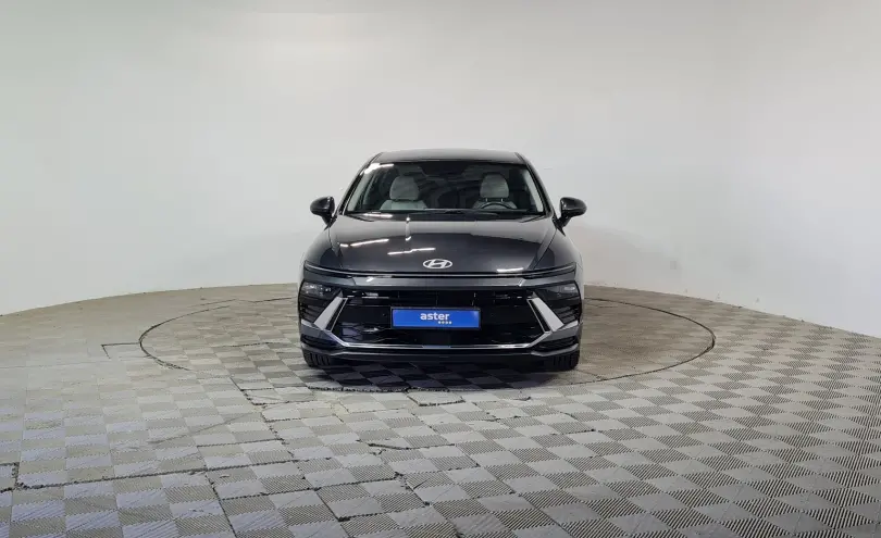 Hyundai Sonata 2023 года за 13 790 000 тг. в Алматы фото 2