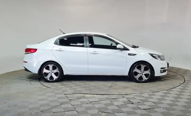 Kia Rio 2015 года за 5 390 000 тг. в Алматы фото 4
