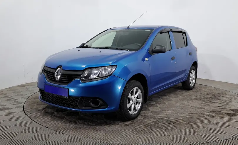 Renault Sandero 2015 года за 3 390 000 тг. в Астана фото 1