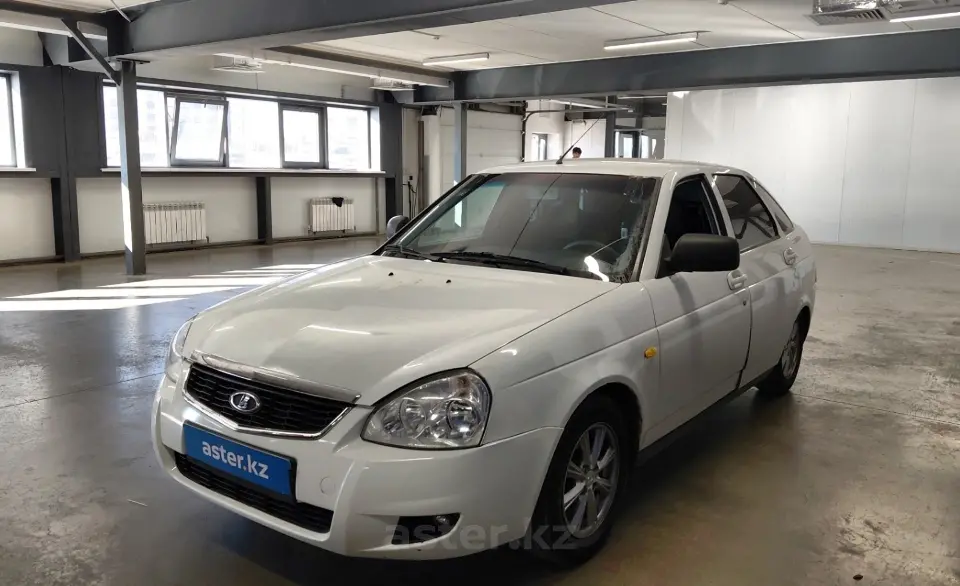 LADA (ВАЗ) Priora 2013 года за 2 200 000 тг. в Астана