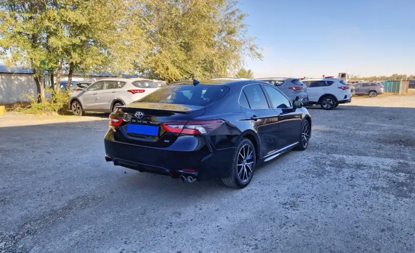 Toyota Camry 2021 года за 11 150 000 тг. в Талдыкорган фото 5