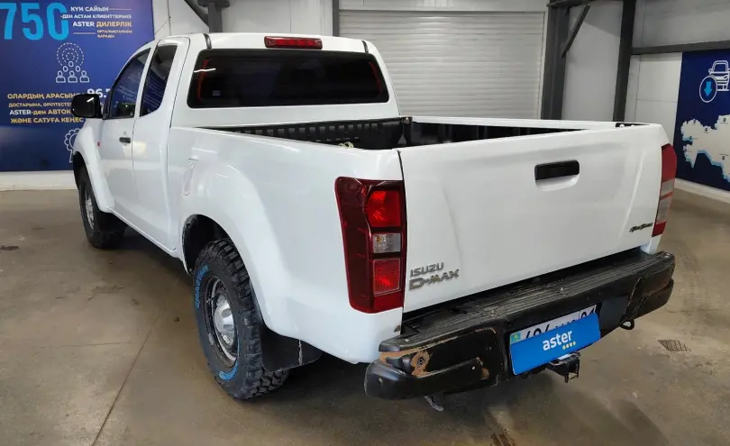 Isuzu D-Max 2018 года за 5 790 000 тг. в Астана фото 4