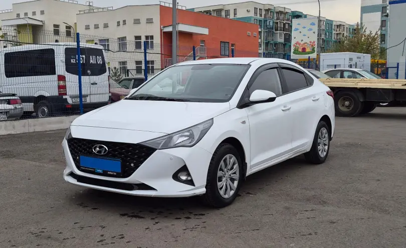 Hyundai Accent 2023 года за 7 790 000 тг. в Алматы фото 1