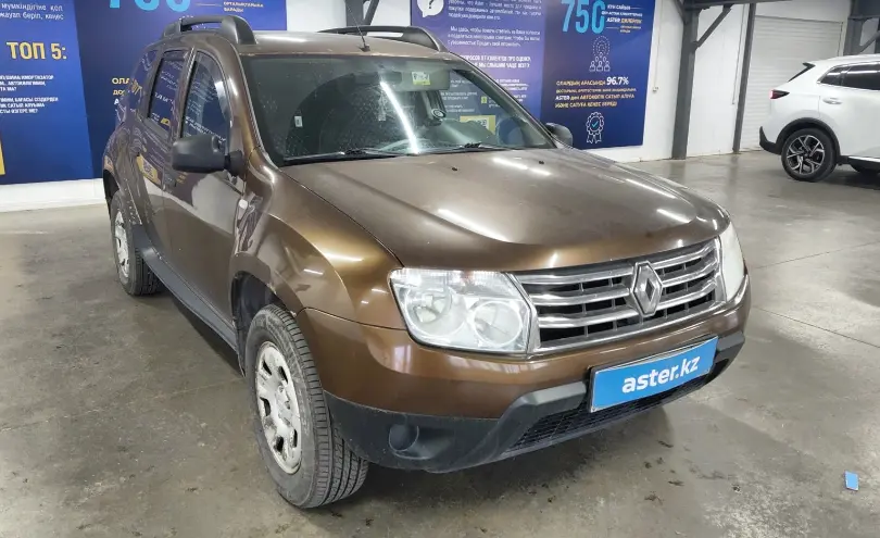 Renault Duster 2014 года за 2 800 000 тг. в Астана фото 2