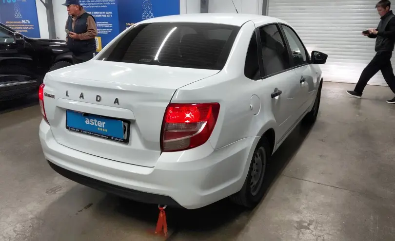 LADA (ВАЗ) Granta 2021 года за 3 290 000 тг. в Астана фото 3