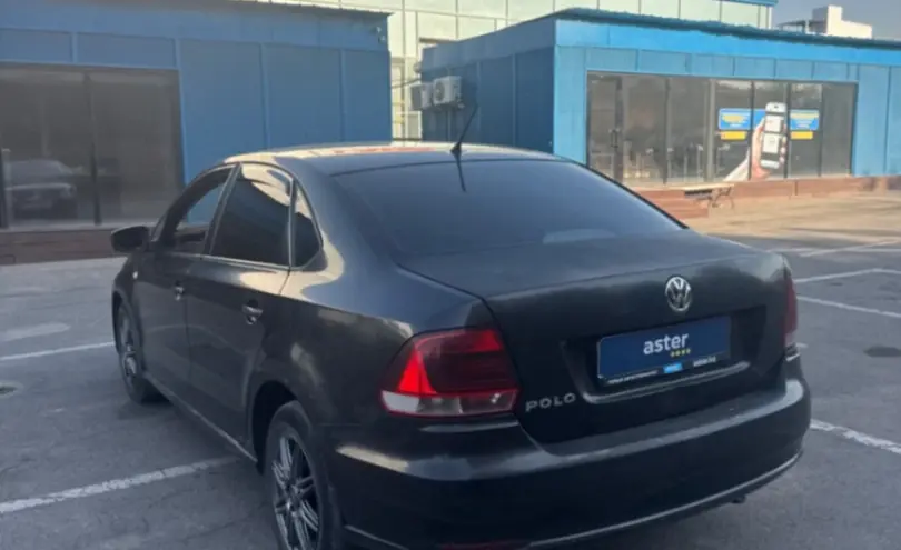 Volkswagen Polo 2015 года за 2 490 000 тг. в Алматы фото 4
