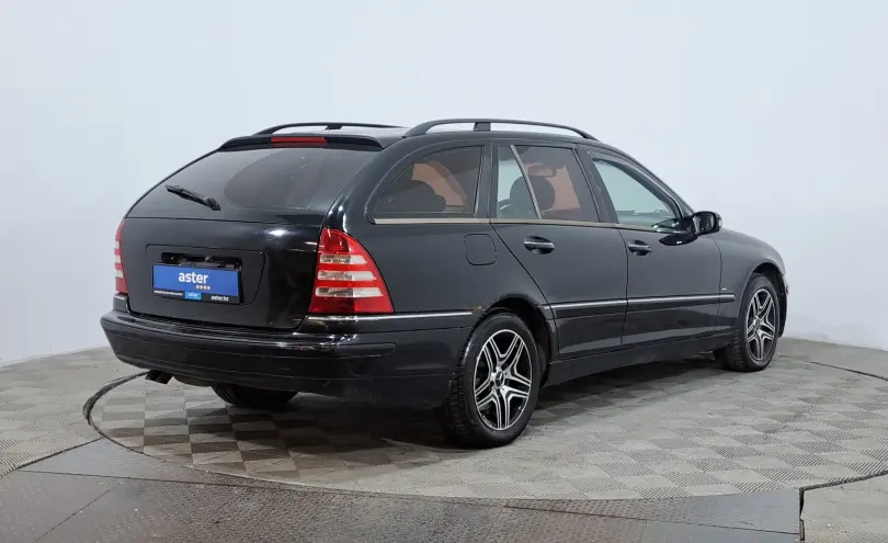 Mercedes-Benz C-Класс 2002 года за 2 390 000 тг. в Астана фото 5