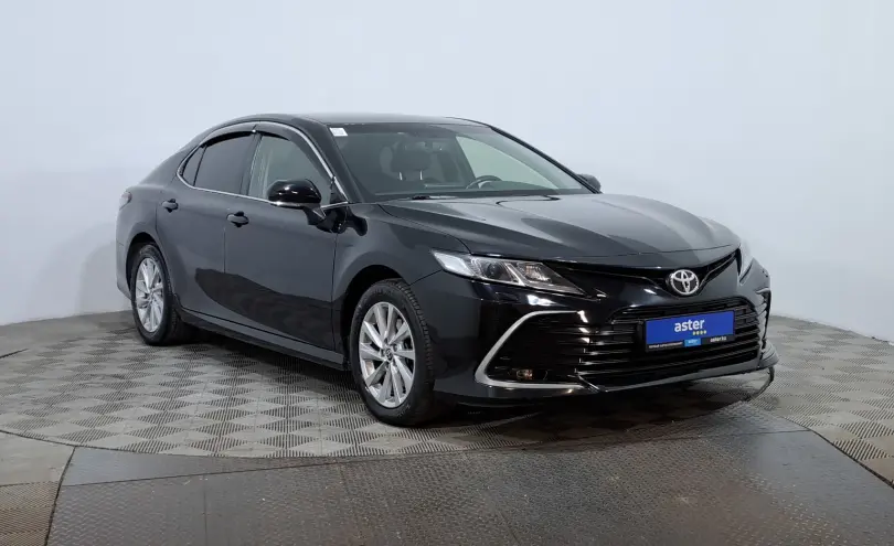 Toyota Camry 2023 года за 14 390 000 тг. в Астана фото 3