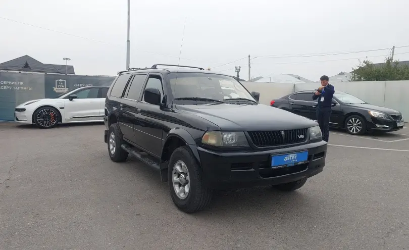 Mitsubishi Montero 1998 года за 1 990 000 тг. в Шымкент фото 2