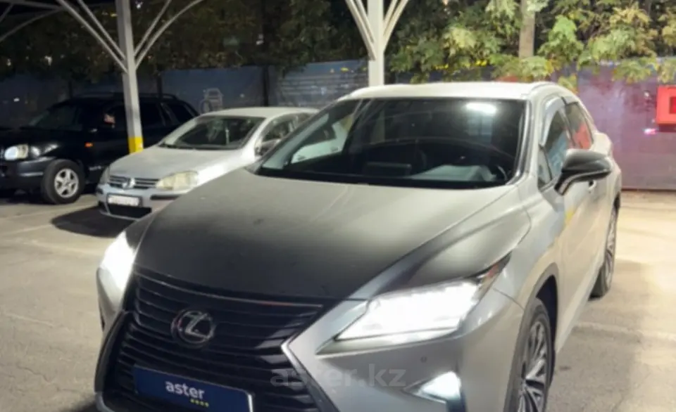 Lexus RX 2019 года за 19 990 000 тг. в Алматы