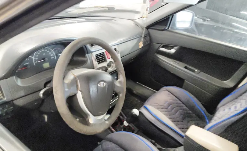LADA (ВАЗ) Priora 2012 года за 1 590 000 тг. в Астана фото 5