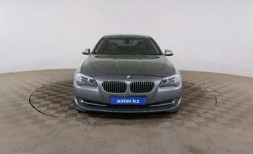 BMW 5 серии 2013 года за 9 990 000 тг. в Шымкент фото 2