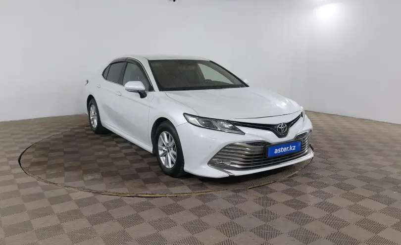 Toyota Camry 2019 года за 12 300 000 тг. в Шымкент фото 3