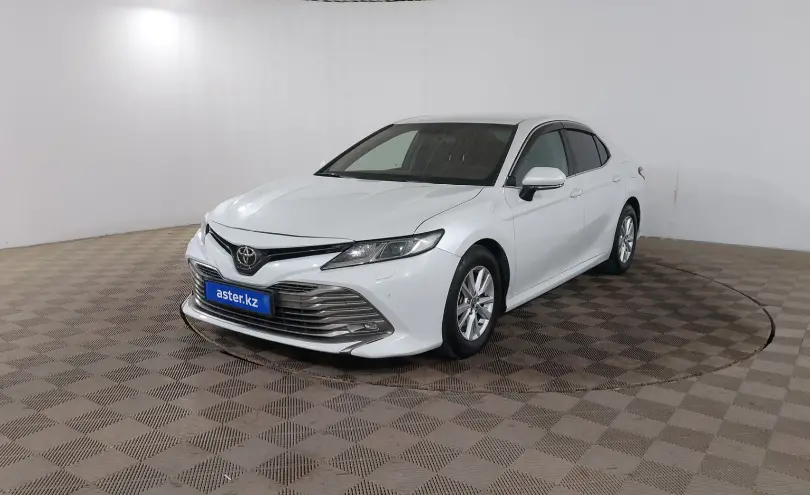 Toyota Camry 2019 года за 12 300 000 тг. в Шымкент фото 1