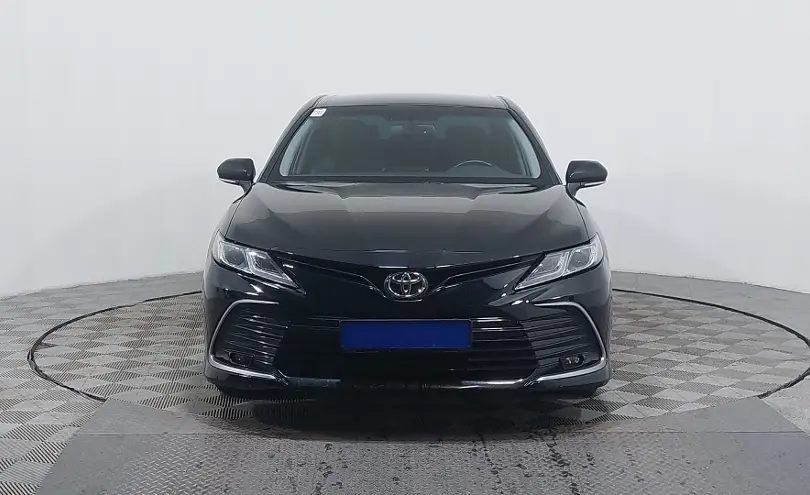 Toyota Camry 2021 года за 10 990 000 тг. в Астана фото 2