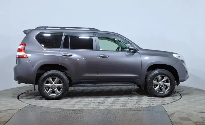 Toyota Land Cruiser Prado 2014 года за 17 490 000 тг. в Астана фото 4