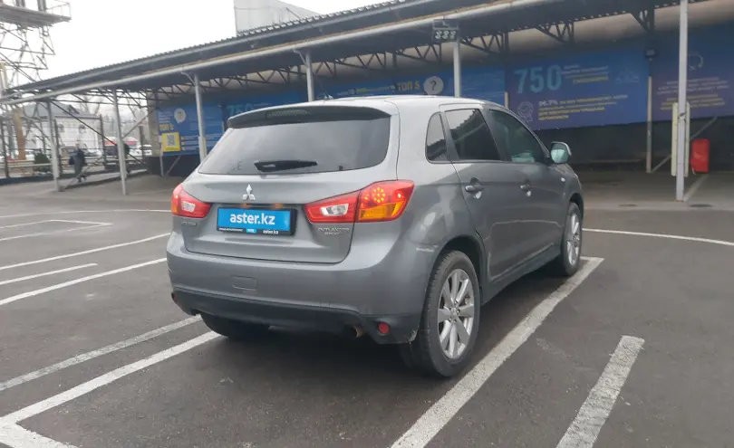 Mitsubishi Outlander Sport 2015 года за 4 490 000 тг. в Алматы фото 3