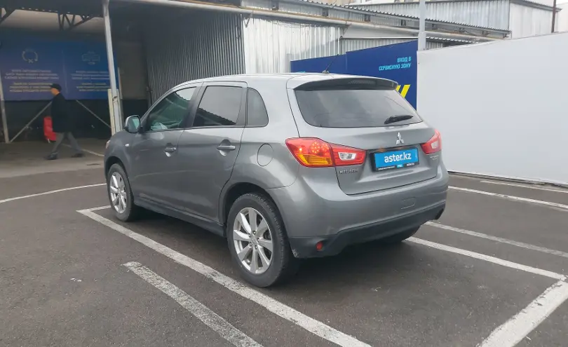Mitsubishi Outlander Sport 2015 года за 4 490 000 тг. в Алматы фото 4