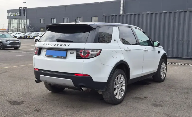 Land Rover Discovery Sport 2018 года за 9 990 000 тг. в Алматы фото 5