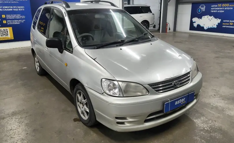 Toyota Corolla Spacio 1997 года за 1 990 000 тг. в Астана фото 2