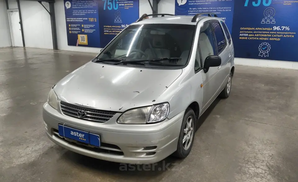 Toyota Corolla Spacio 1997 года за 1 990 000 тг. в Астана